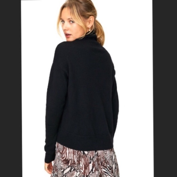 (SOLD) ARITZIA Cyprie Mock Neck Sweater Black M - Picture 3 of 8